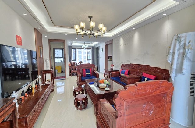 中华路上 东昌中学 锦绣观邸 三叶草户型 带车位储藏室