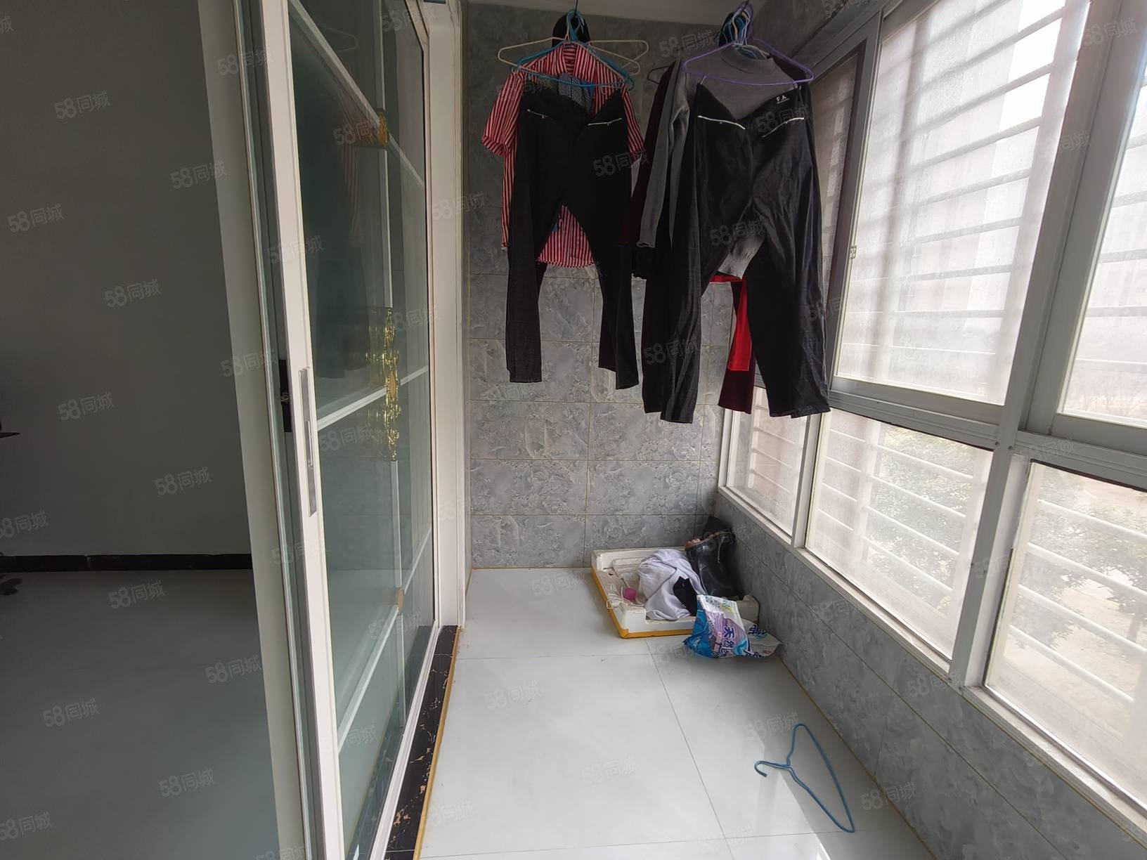 幸福港湾3室2厅1卫120.17㎡南36.8万