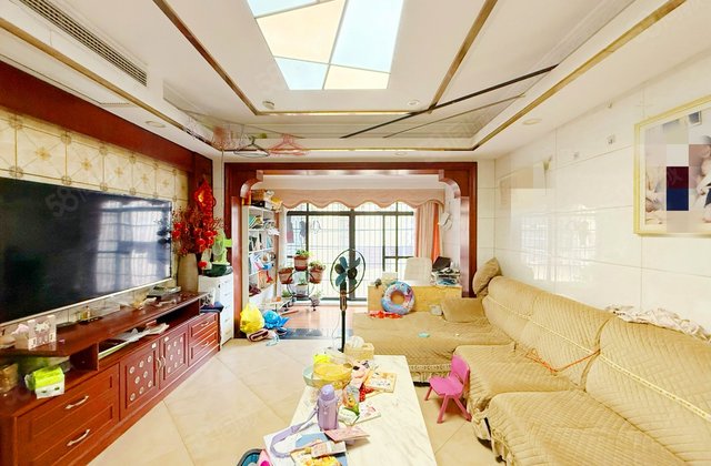 盛隆佳园4室2厅140.54㎡113万二手房图片