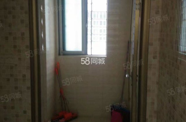 地王大厦3室1厅110㎡38万二手房图片