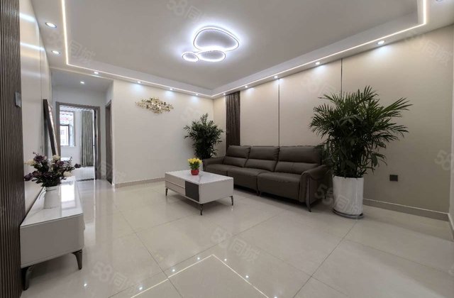 急售，湖边名人苑，城市主人早市，东方双语，2016精装地暖