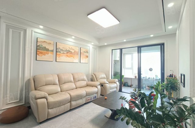 急售！三叶草户型！翡丽湾锦绣学府免大税送车位