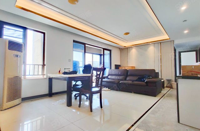 花样年家天下4室2厅118㎡185万二手房图片