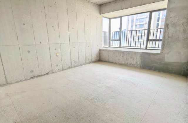东盟绿地大学城文萃苑4室2厅124.95㎡36万二手房图片