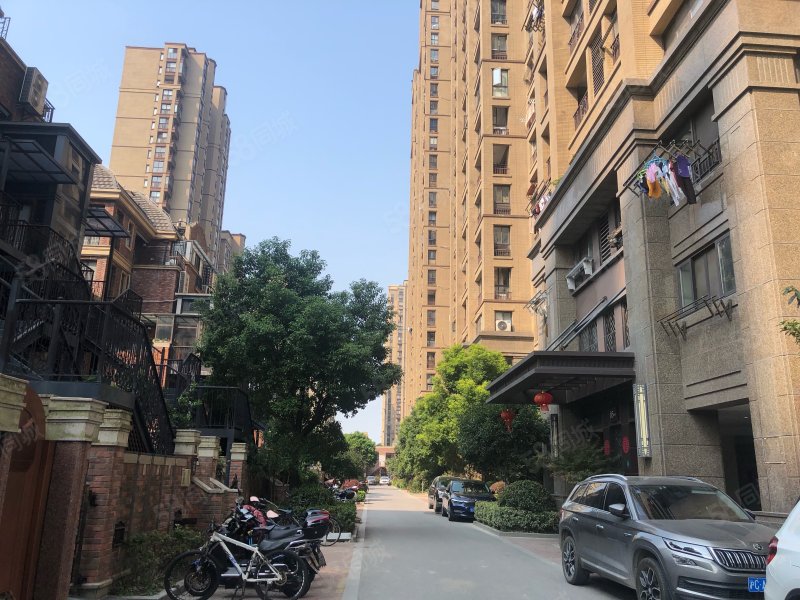 绿地海域苏河源(一期公寓住宅)