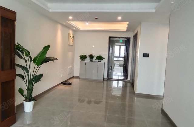 市图书馆 新一中 翰林天悦 高层非顶 精装三室 带车位储藏室