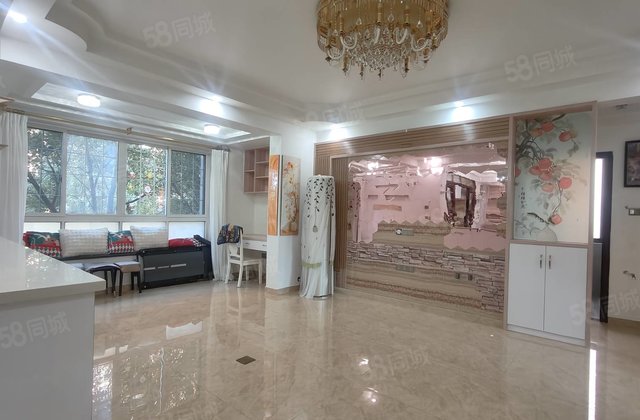 德润万象城3室2厅122.85㎡120.6万二手房图片