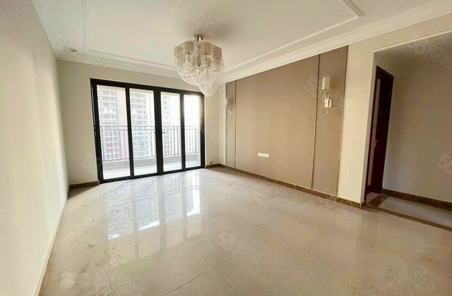 恒大山水龙盘3室2厅127㎡63万二手房图片