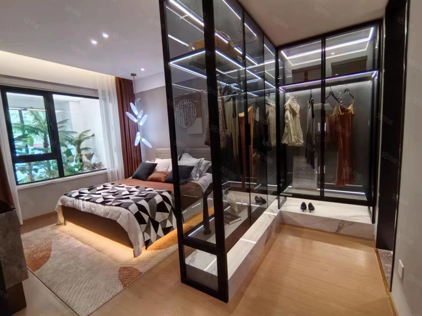 名邦鲲鹏御府4室2厅2卫126㎡南北62.8万