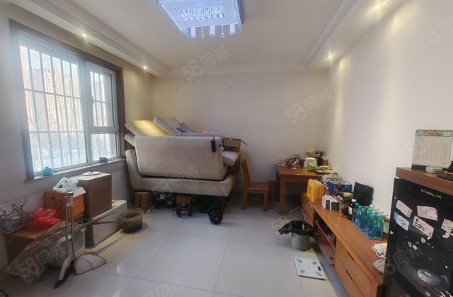 香江附近~电梯地暖房~中通领郡城~区妇幼保健院 免大税