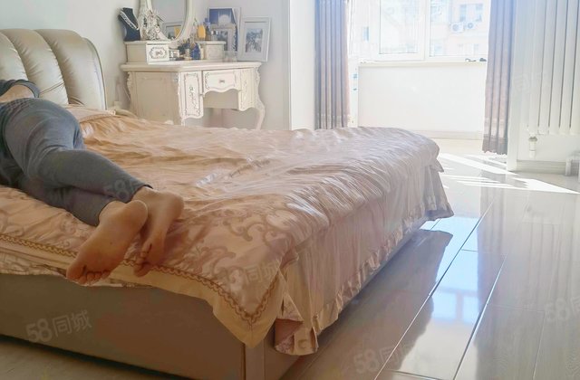 经北小区3室1厅111.47㎡129万二手房图片