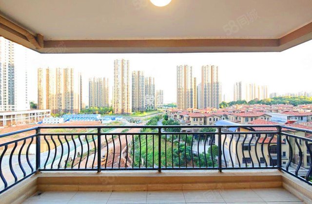 碧桂园南城首府4室2厅141.74㎡102万二手房图片