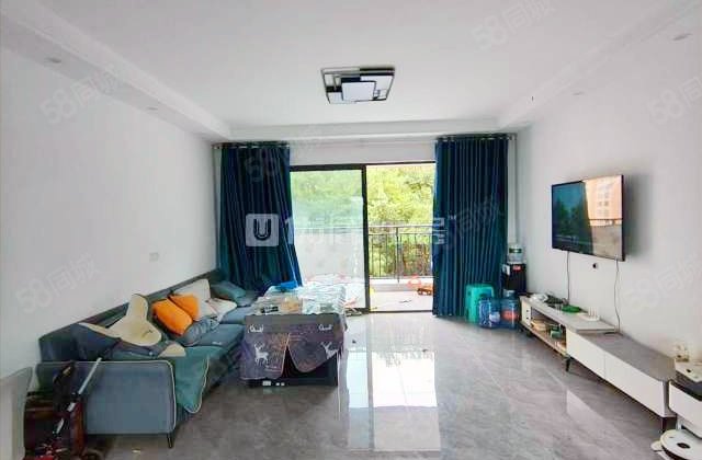 泉天下四湖区4室2厅118㎡88万二手房图片