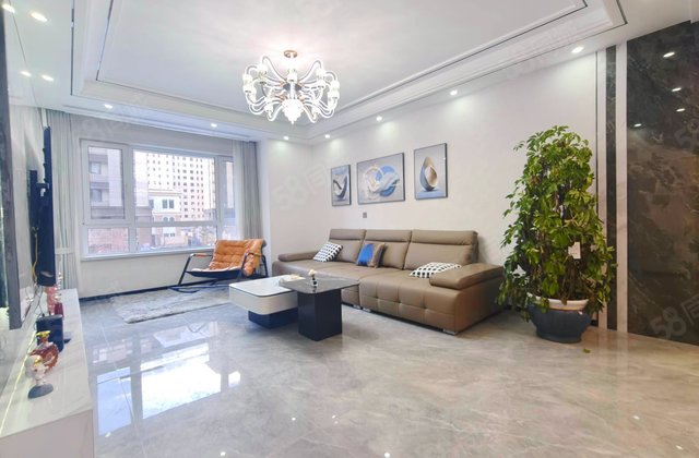 吾悦和府D区4室2厅143.46㎡128万二手房图片