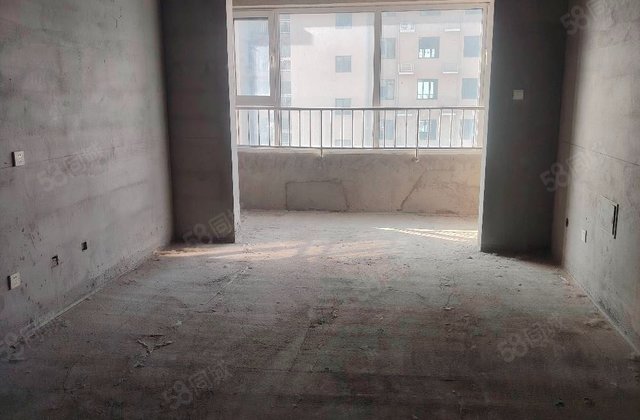 盛港国际3室2厅114㎡51.3万二手房图片