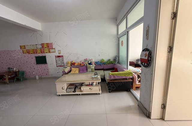 嘉明 君悦华庭 少年军校 九中 东方双语 电梯房 三室两厅