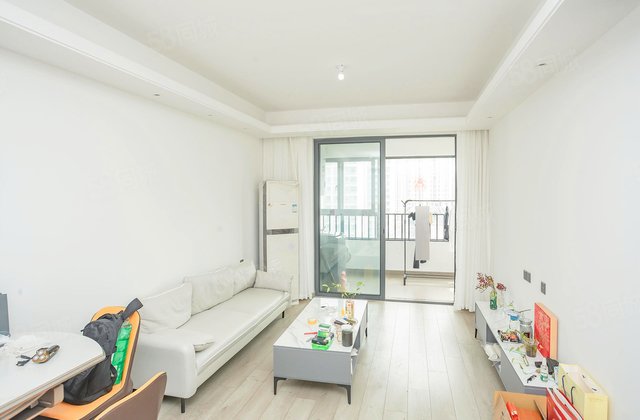 兴港和昌云庭3室2厅97.21㎡160万二手房图片