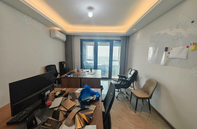 单价7开头！新一中对过 翰林天悦 精装三居 中间楼层带车储！