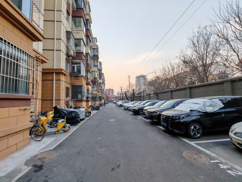 中澤家園2室1廳1衛(wèi)80.87㎡南205萬