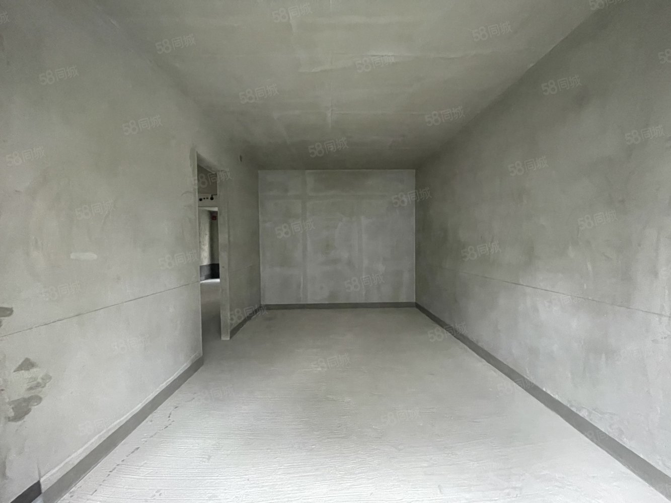 国瑞麓林府4室2厅3卫143㎡南北125万