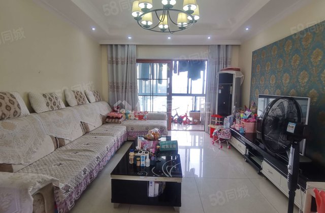 宇隆广场3室2厅124㎡45万二手房图片