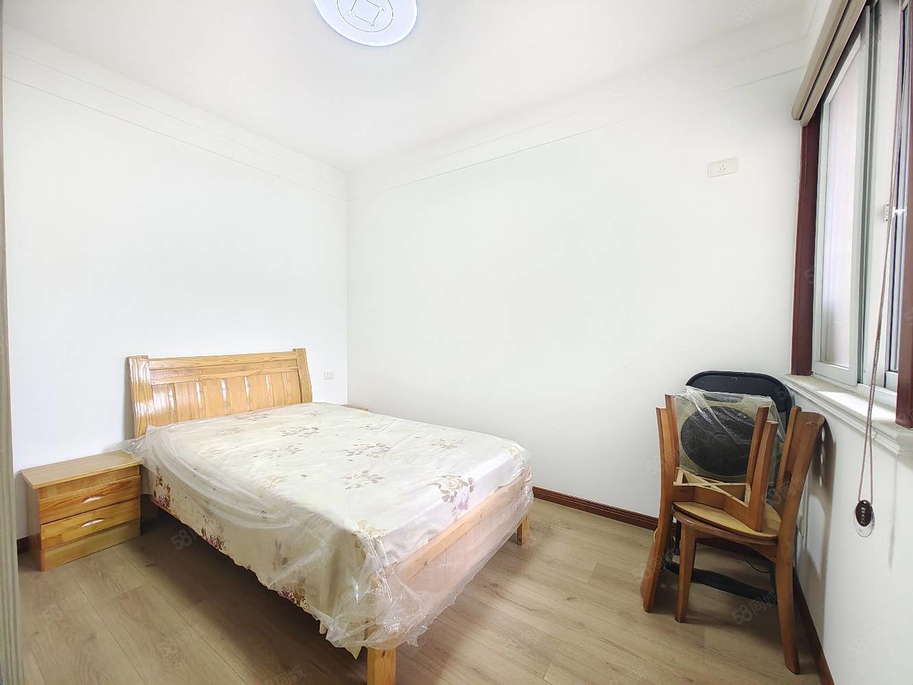 香山苑小区(张湾)3室2厅1卫106㎡南北85万