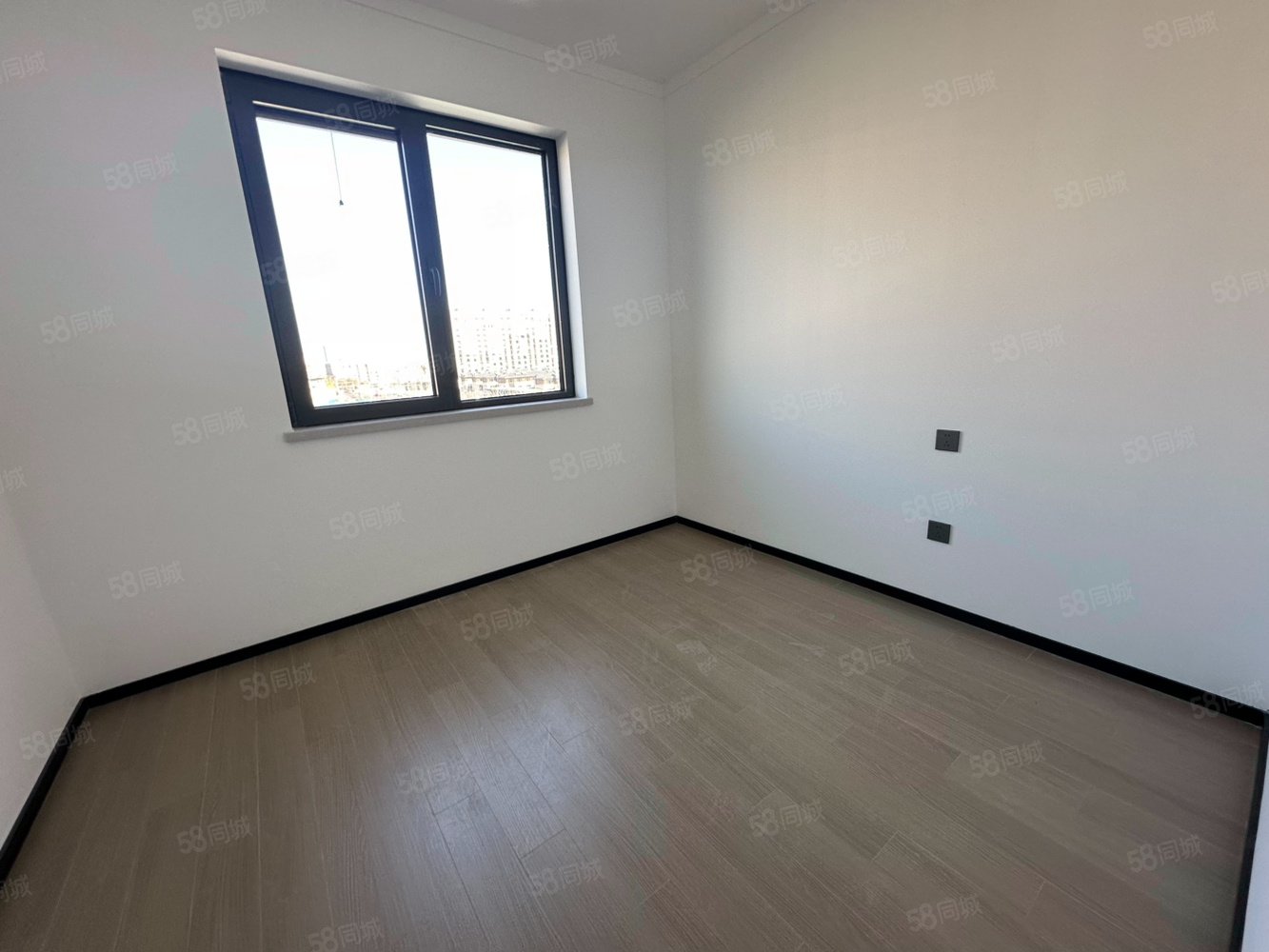 星譽(yù)BEIJING南區(qū)3室2廳2衛(wèi)105㎡南北450萬