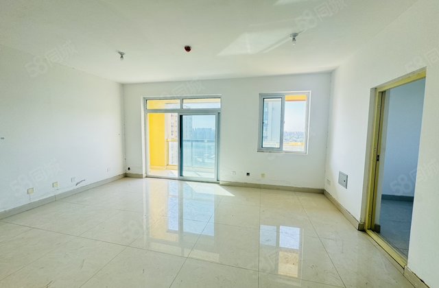 星光理想层 星汇 阿尔卡 三室 可按揭 随时看房 边户 急售