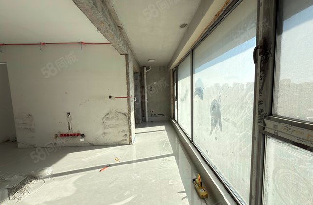 泽信云筑3室2厅117㎡75万二手房图片