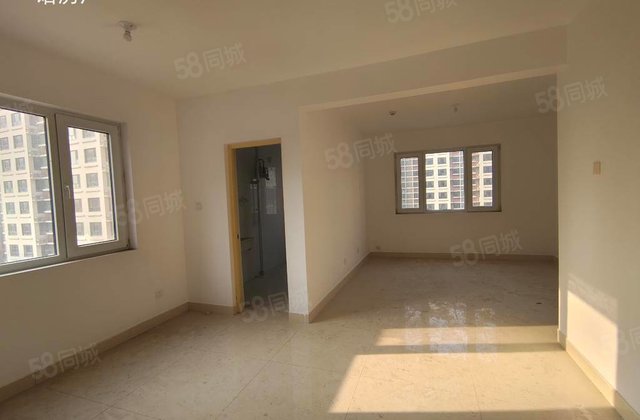 先锋边户很亮堂！两套很合适的好楼层，有证有储，地上车位