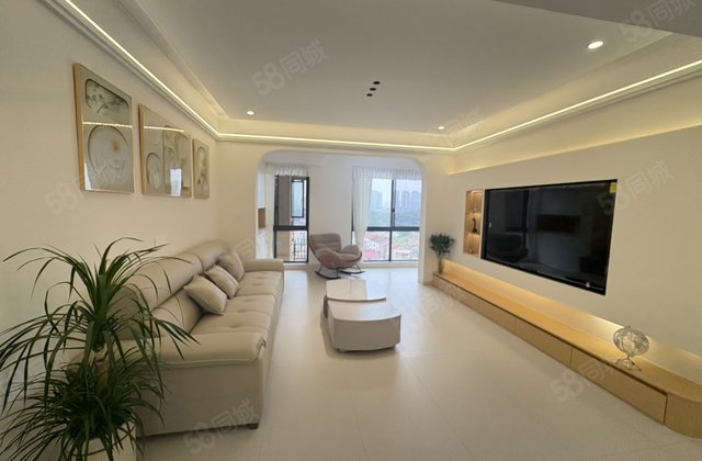 中建嘉和城4室2厅129㎡59.8万二手房图片