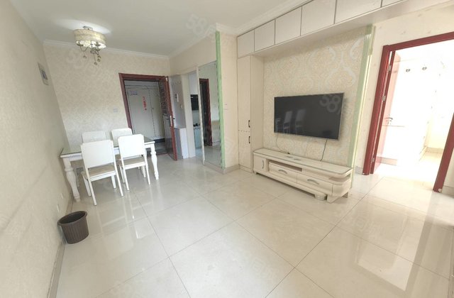 水岸花语 前排 刚需~过渡~安家很合适 周围配套成熟地暖房