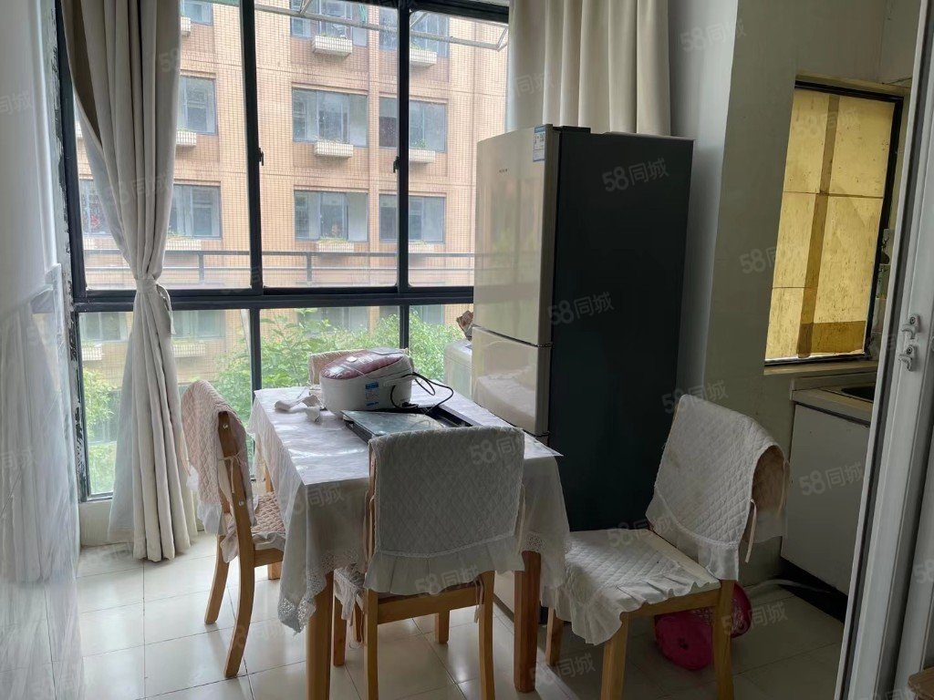 长河蓝堡国际1室0厅1卫37.8㎡南31.8万