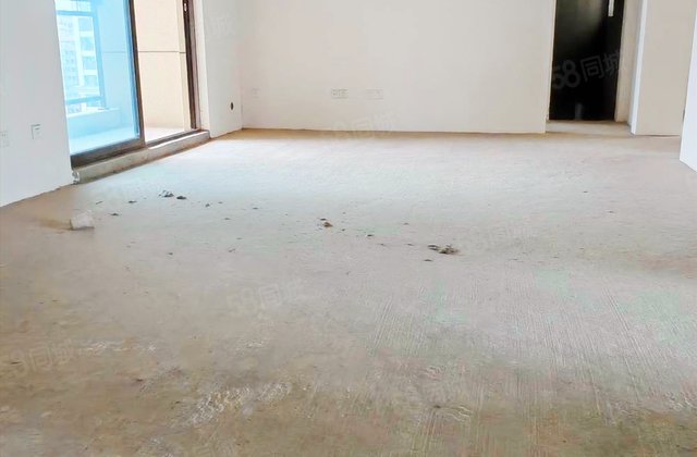 人居梧桐屿4室2厅128㎡68万二手房图片