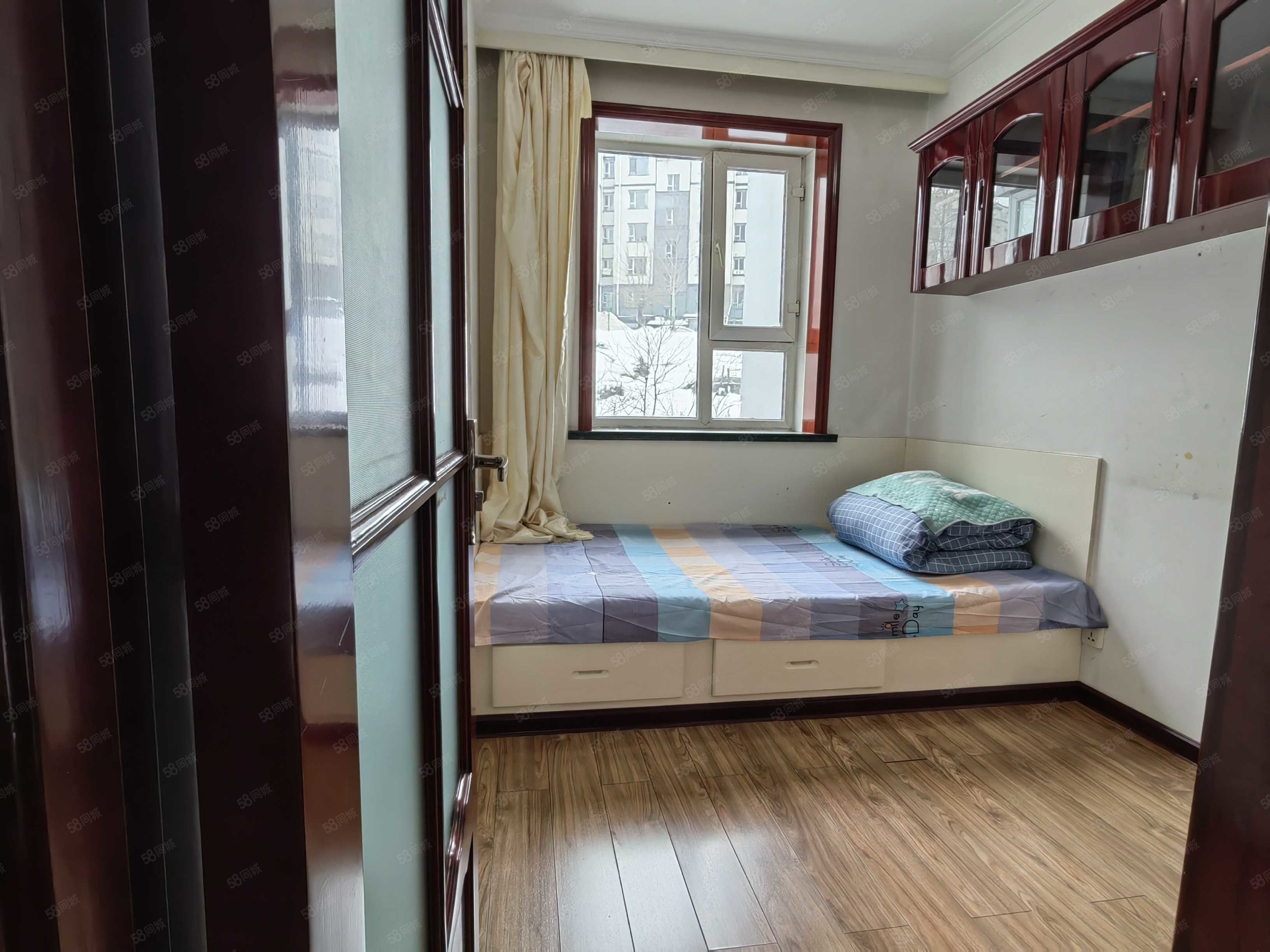 励学佳园2室1厅1卫70㎡北18万