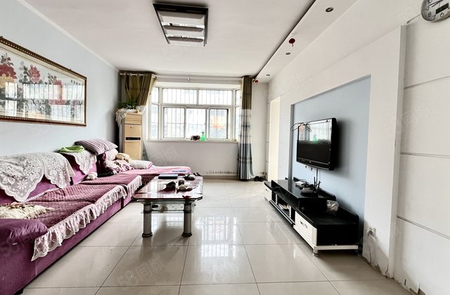 文轩！三室！客厅朝阳！凤凰新城！双阳台！免大税！房东急售！