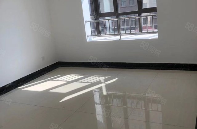 必看好房 双卫格局 低密度社区 次新小区 交通便捷 诚心出售