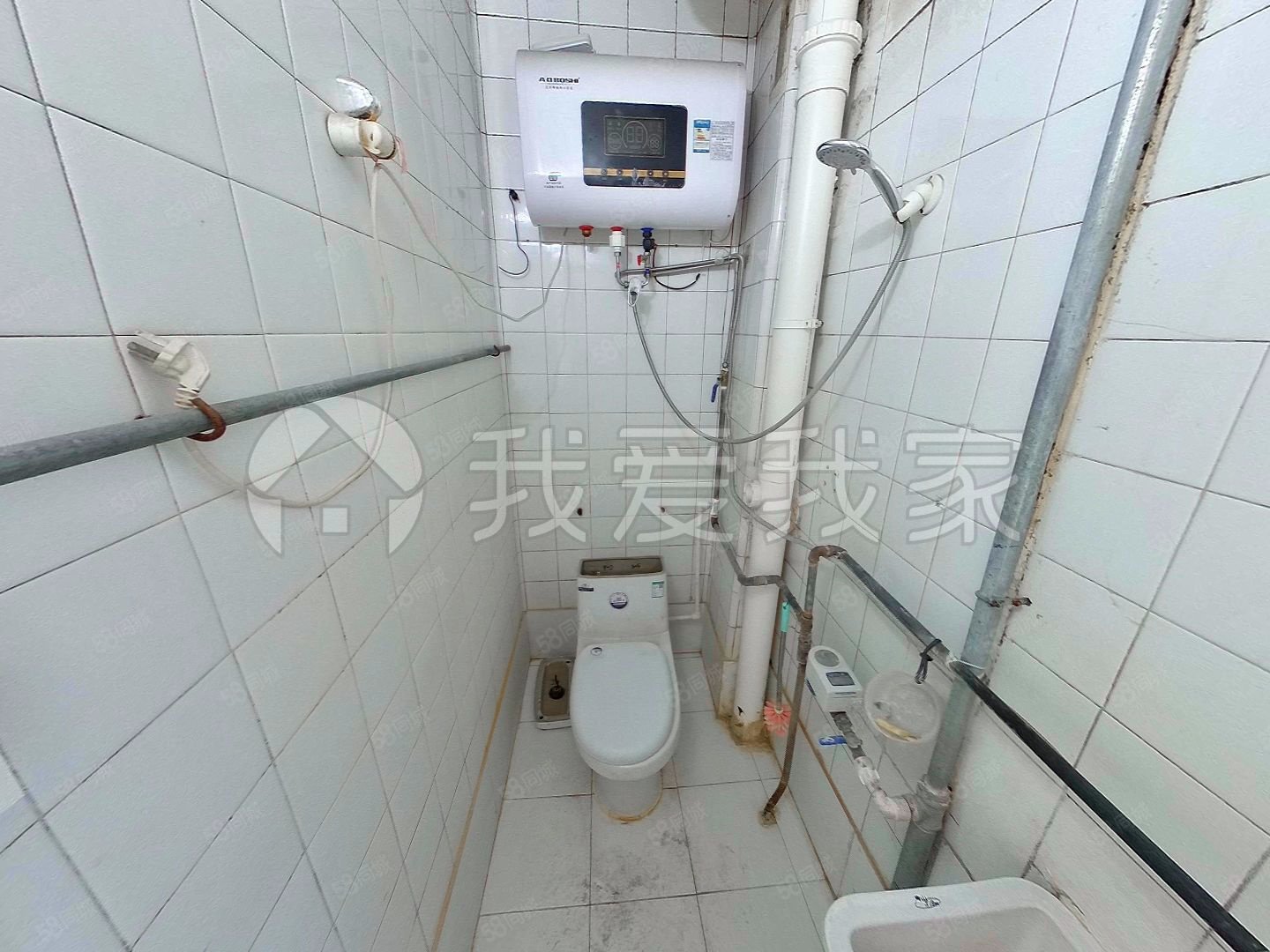 古城街道燕山水泥廠社區(qū)2室1廳1衛(wèi)56.59㎡南北129萬(wàn)