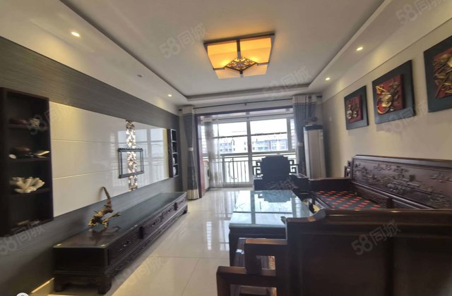 新东方龙湾 精装三室 拎包入住 文轩一中外国语二实验附近