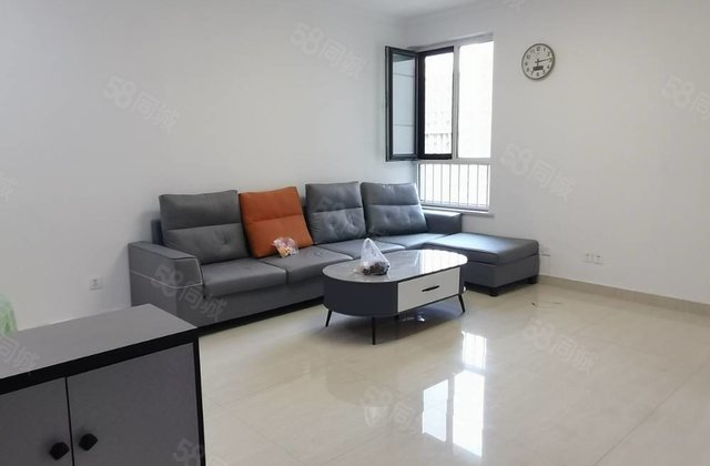 急售89万 东昌东校，星光和园精装三室，送车储，免大税