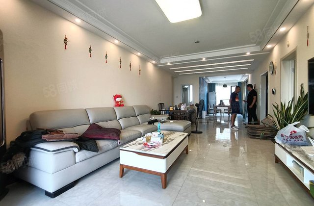 昌润莲城小高层 观景房 三叶草户型 带车位储 急卖