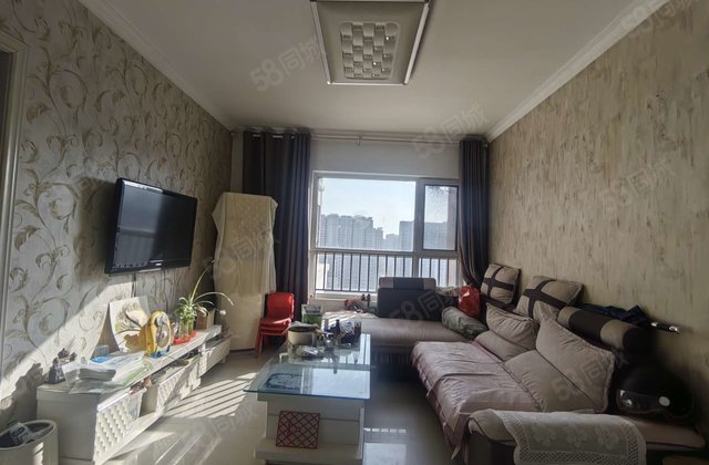 诚心出售，水岸花语，精装两室，免大税看房有钥匙