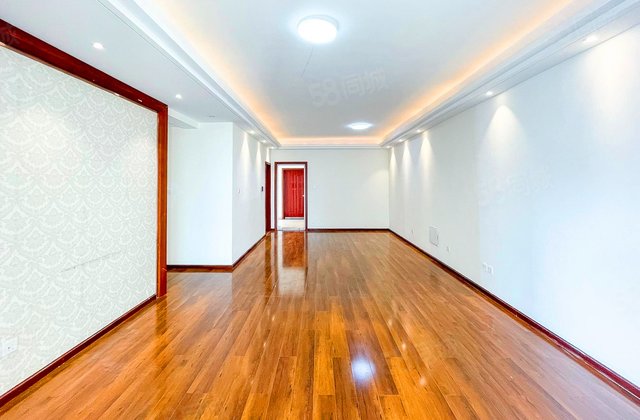 成都后花园蝶院4室2厅127㎡163万二手房图片