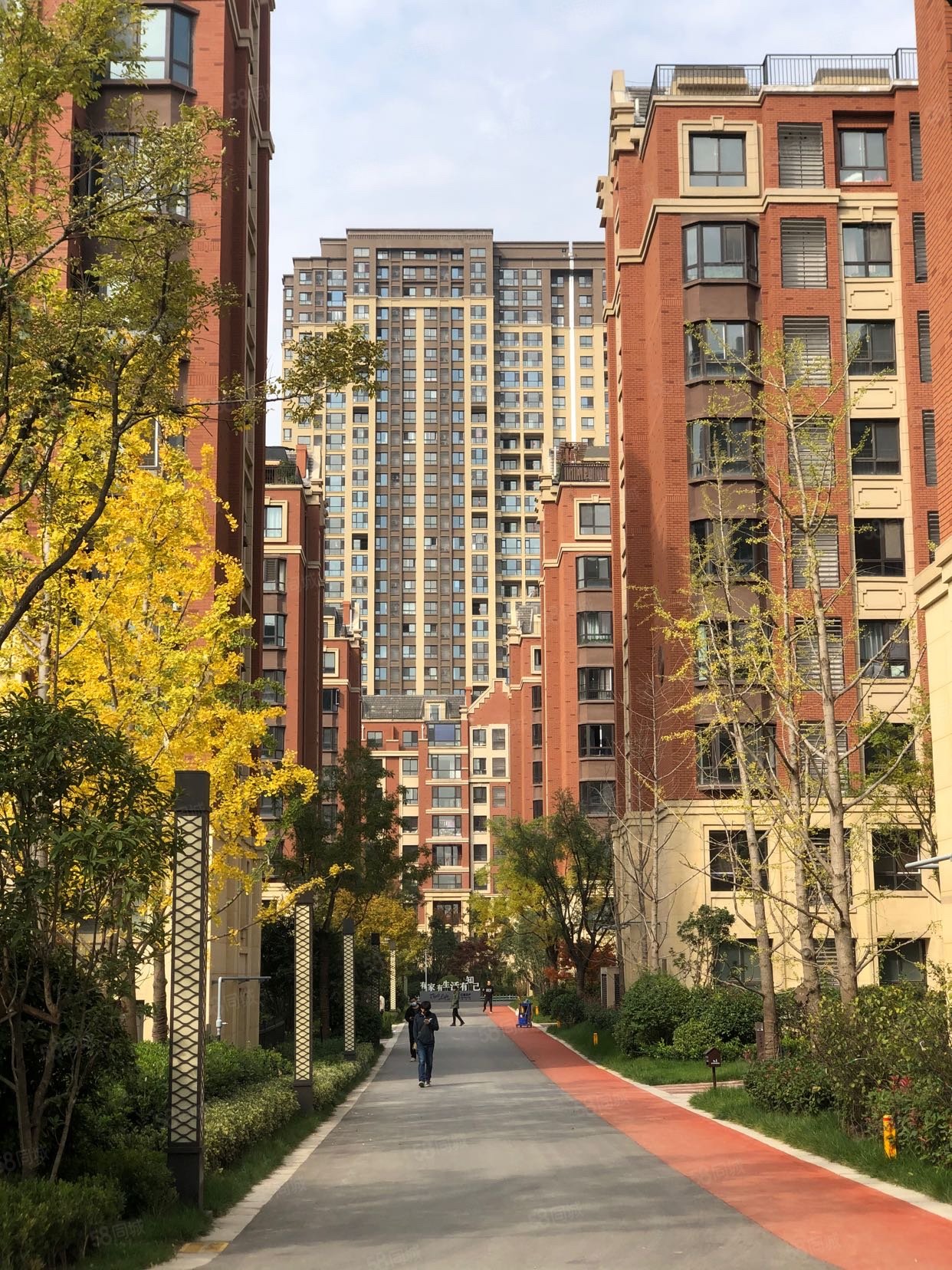 品质小区红星紫御半山精装三室南北通透电梯房