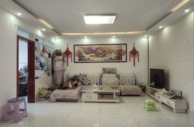 六千多花语西邻，79.9电梯小高层精装4室带储，南北通透，