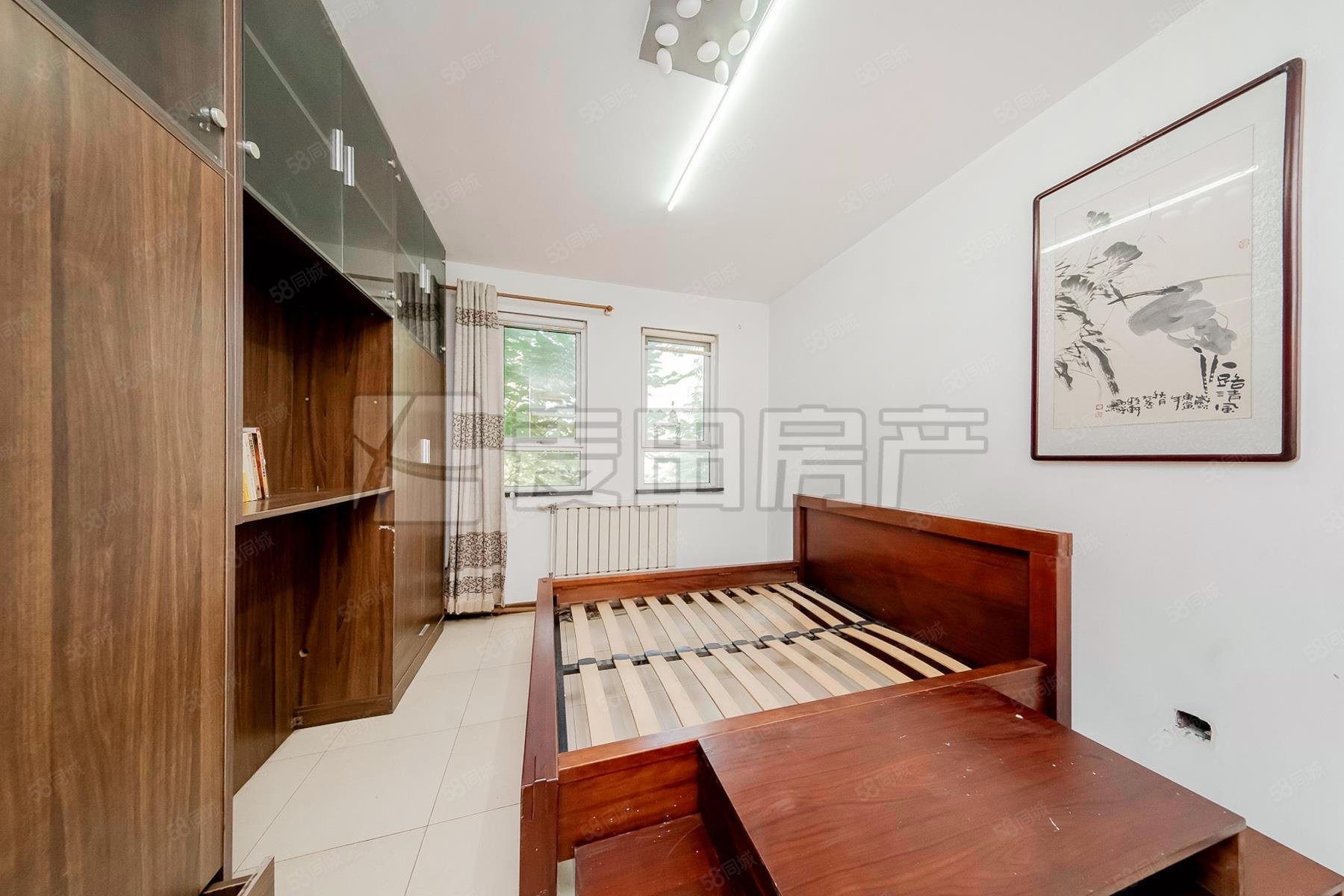 吉晟別墅4室2廳3衛(wèi)224.96㎡東南970萬