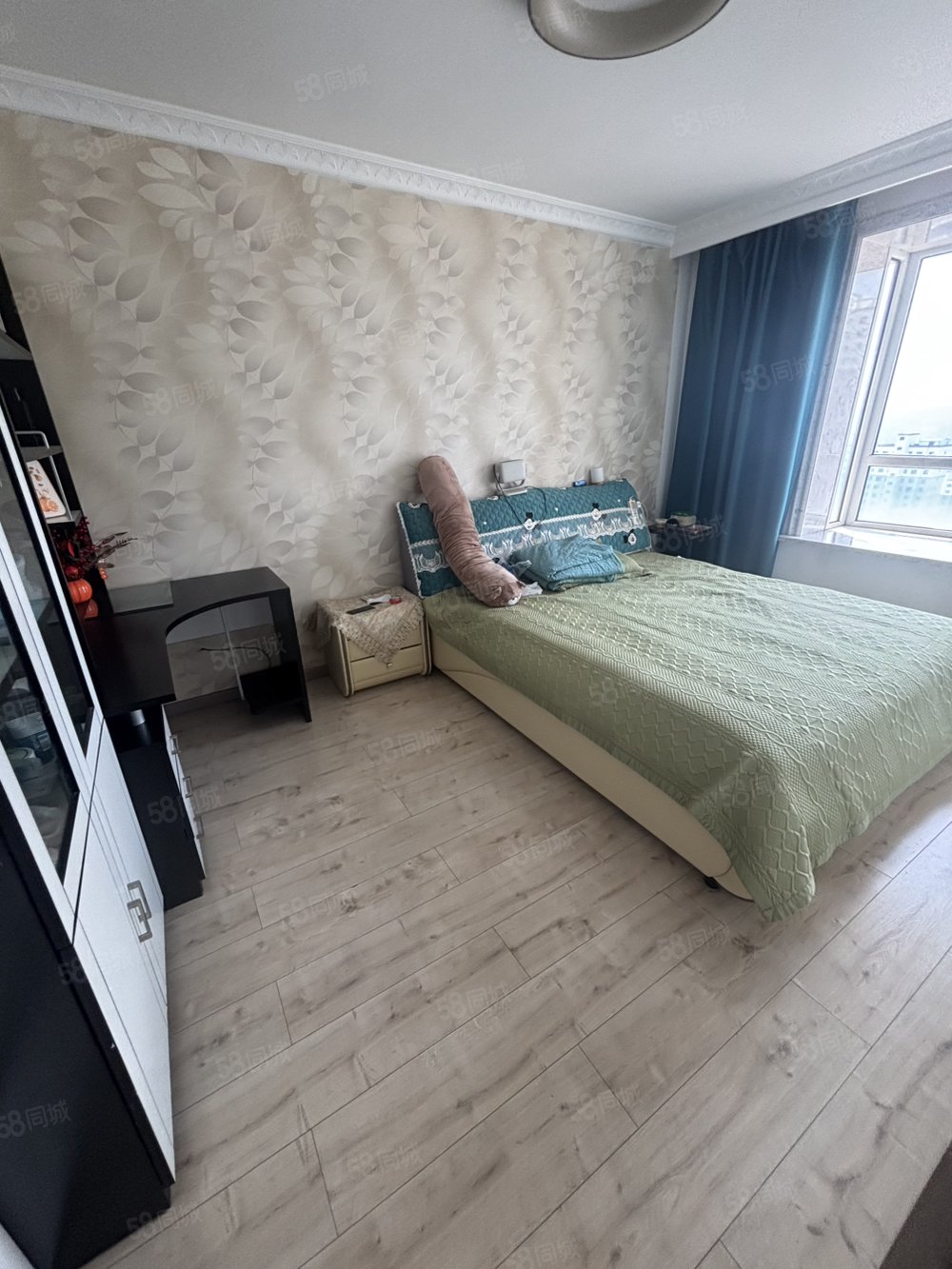 辽河半岛3室2厅1卫132.6㎡南北68.8万