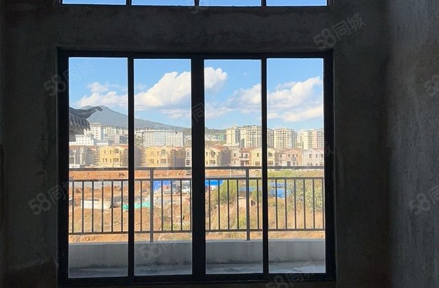 腾冲的小院子栖云间4室2厅183㎡120万二手房图片