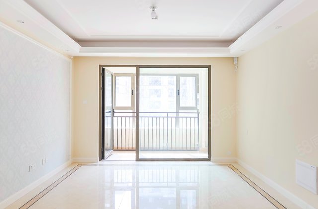 海尔产城创翡翠公园(南区)4室2厅133.99㎡245万二手房图片