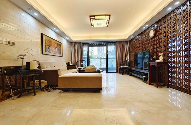 保利外滩一号5室2厅186.91㎡157万二手房图片